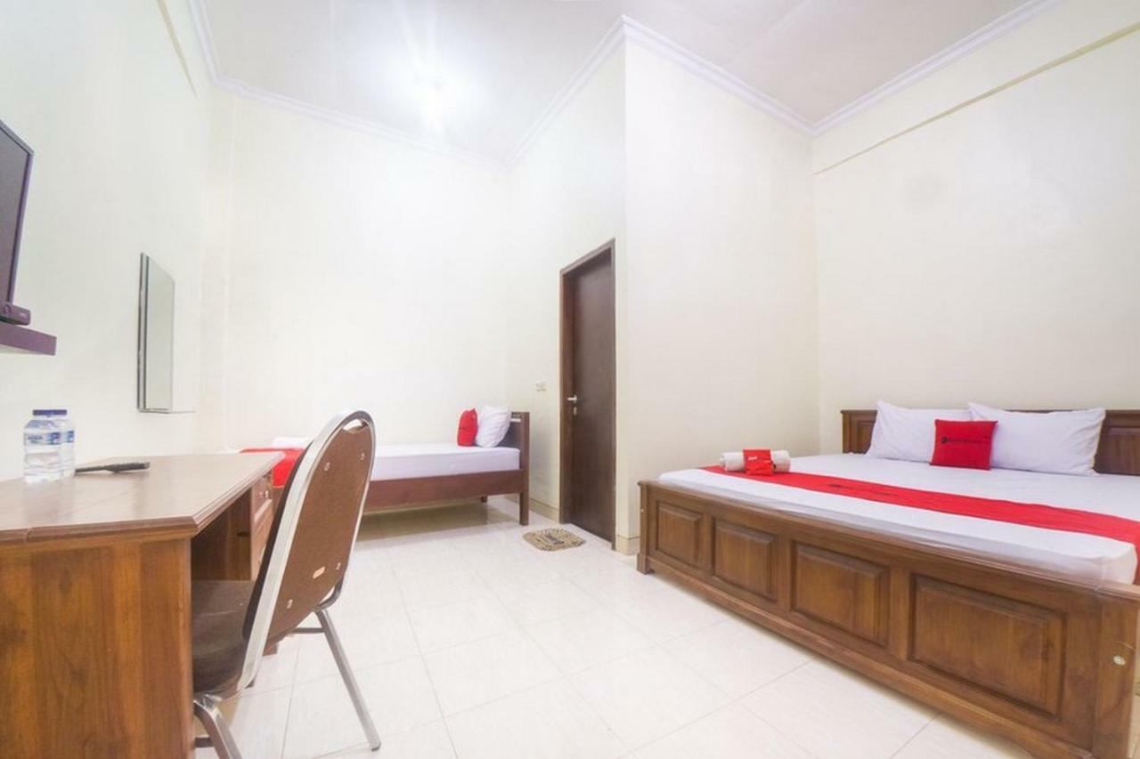 Reddoorz Near Nusa Cendana University Κούπανγκ Εξωτερικό φωτογραφία