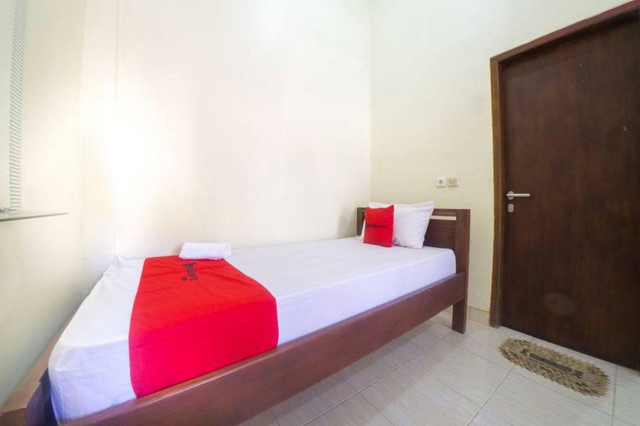 Reddoorz Near Nusa Cendana University Κούπανγκ Εξωτερικό φωτογραφία