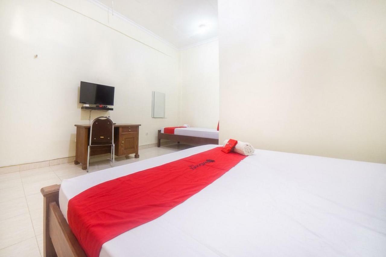 Reddoorz Near Nusa Cendana University Κούπανγκ Εξωτερικό φωτογραφία